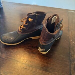 Sperry Blue and Brown Duck Boots Waterproof Lace-Up